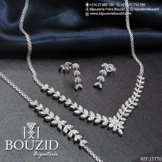 Parure en Or Blanc 18K avec Pierres Brillantes – Élégance Féminine | Bijouterie Frères Bouzid Tunisie